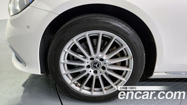 Mercedes-Benz E-Class 2021 — Şəkil 5/20