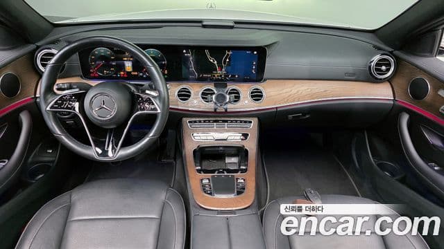 Mercedes-Benz E-Class 2021 — Şəkil 7/20