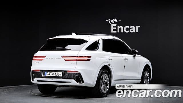 Genesis GV70 2021 — ფოტო 2/20