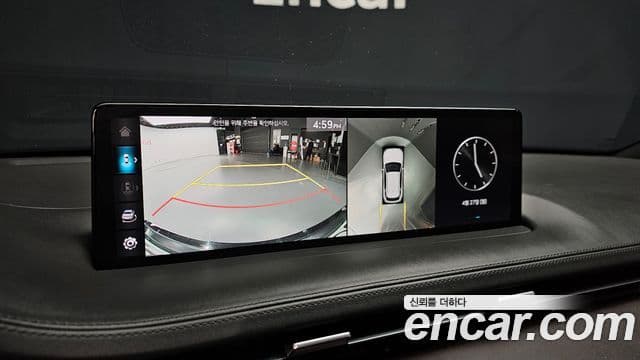 Genesis GV70 2021 — ფოტო 15/20
