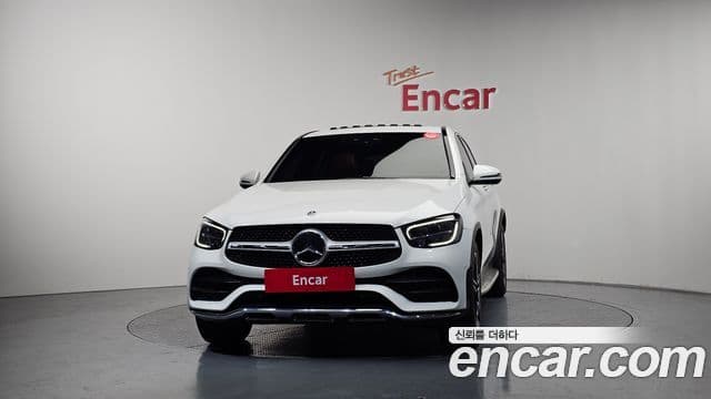 Mercedes-Benz GLC-Class 2020 — Photo 10/20