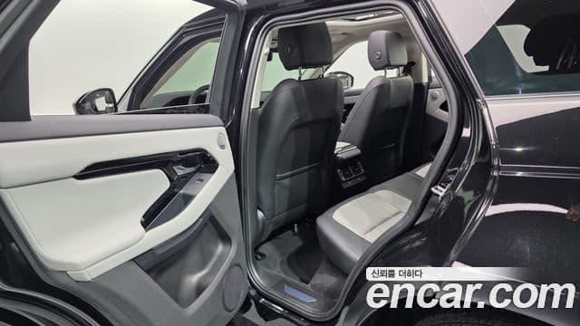 Land Rover Range Rover Evoque 2025 — Şəkil 12/20