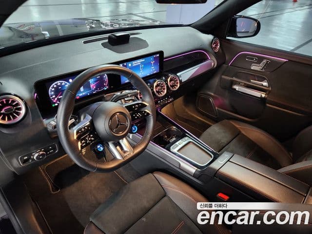 Mercedes-Benz GLB-Class 2025 — Şəkil 8/19