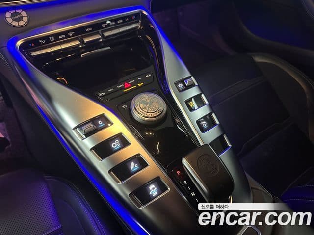 Mercedes-Benz AMG GT 2019 — Photo 3/17