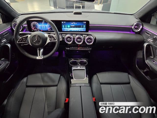 Mercedes-Benz A-Class 2025 — ფოტო 9/19