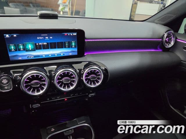 Mercedes-Benz A-Class 2025 — ფოტო 14/19
