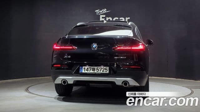 BMW X4 2021 — ფოტო 4/20