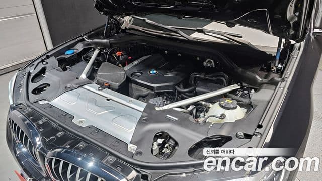 BMW X4 2021 — ფოტო 6/20