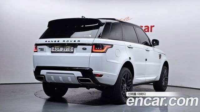Land Rover Range Rover Sport 2018 — Фото 2/20
