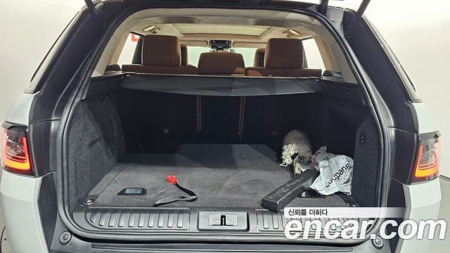 Land Rover Range Rover Sport 2018 — Фото 18/20