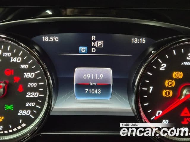 Mercedes-Benz E-Class 2019 — Şəkil 18/20