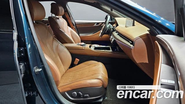 Genesis Electrified G80 2021 — Şəkil 11/20