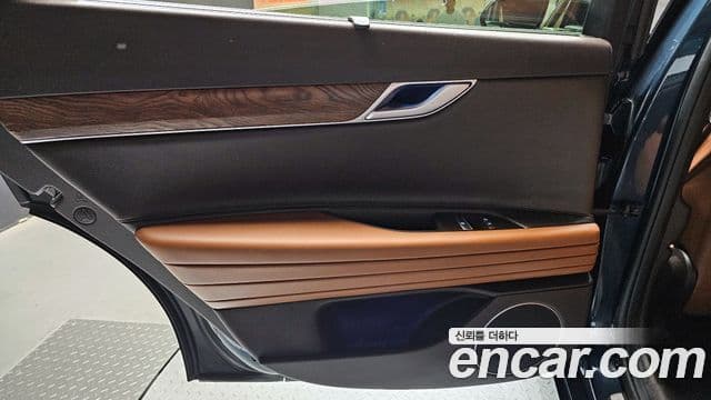 Genesis G80 2021 — ფოტო 2/30