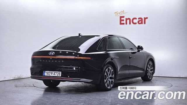 Hyundai Grandeur 2023 — Фото 2/20