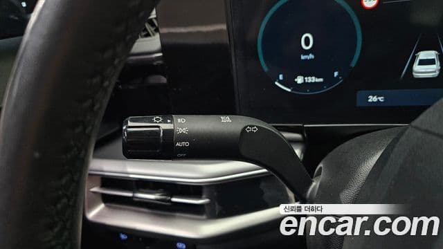Hyundai Grandeur Hybrid 2023 — Photo 10/30