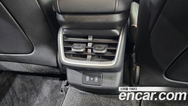 Hyundai Grandeur Hybrid 2023 — Photo 6/30