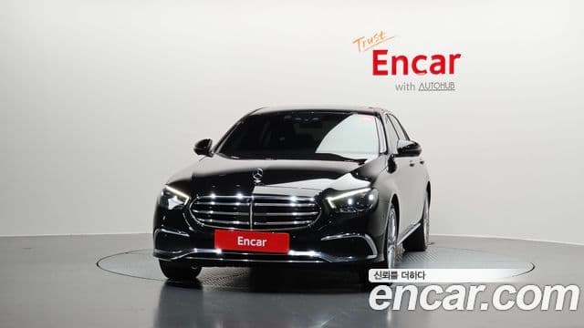 Mercedes-Benz E-Class 2023 — Фото 3/20