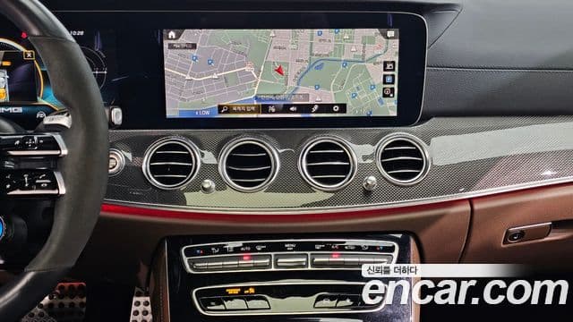 Mercedes-Benz E-Class 2021 — Şəkil 14/20