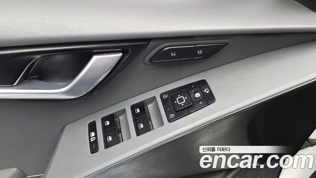 Kia Niro 2022 — Photo 14/30