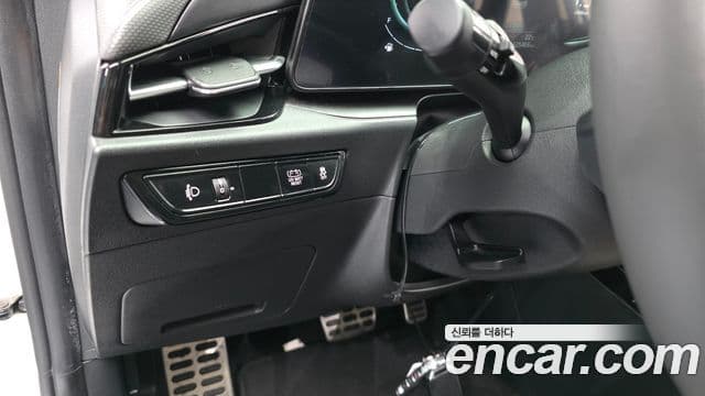 Kia Niro 2022 — Photo 25/30