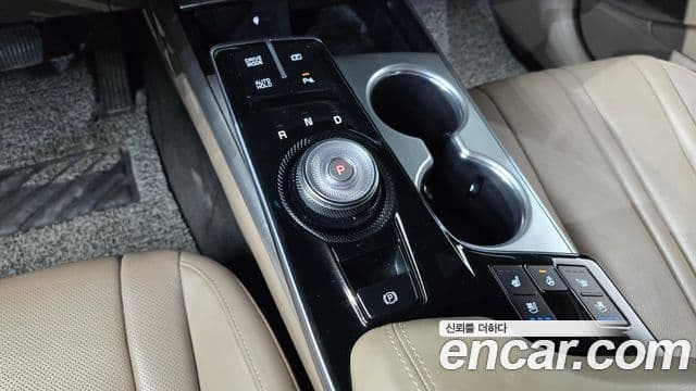 Kia K8 2022 — ფოტო 9/20