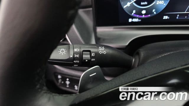 Kia Seltos 2024 — ფოტო 20/20