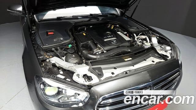 Mercedes-Benz E-Class 2021 — Şəkil 6/20