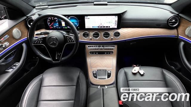 Mercedes-Benz E-Class 2021 — Şəkil 7/20