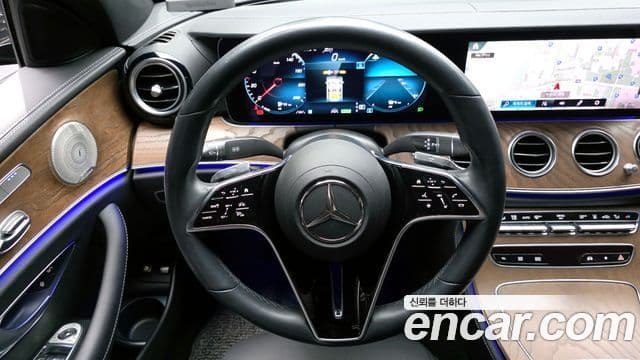 Mercedes-Benz E-Class 2021 — Şəkil 13/20