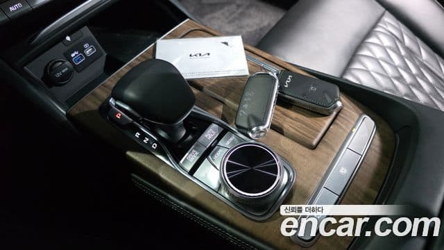 Kia The K9 2023 — ფოტო 9/20