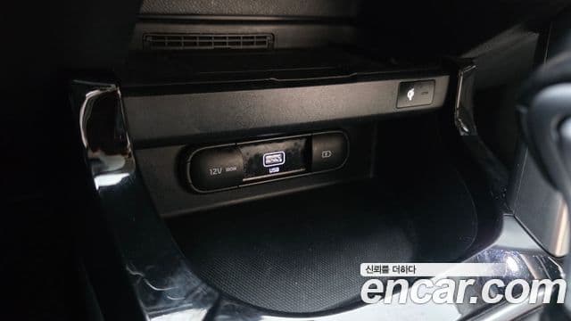Kia Seltos 2020 — Şəkil 18/20