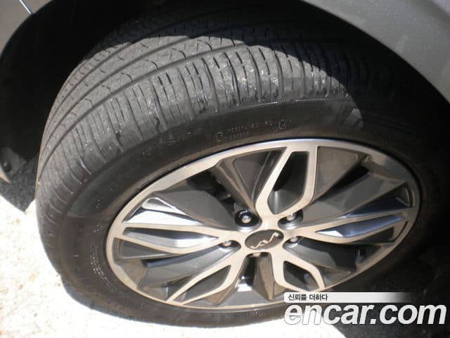 Kia K5 2023 — ფოტო 4/20