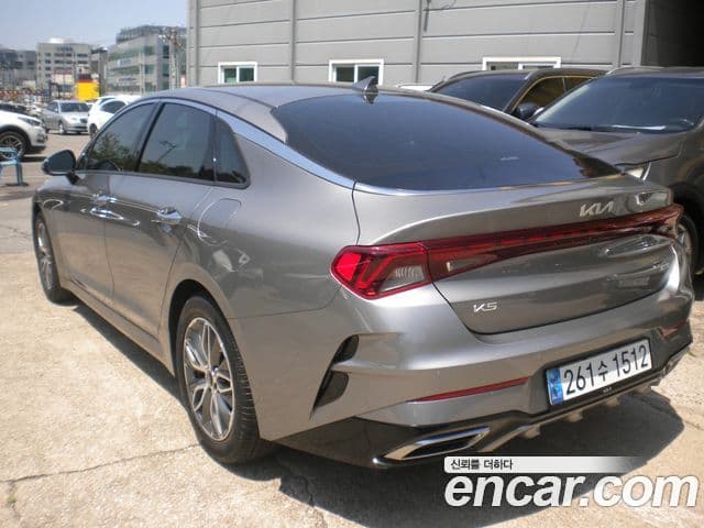 Kia K5 2023 — ფოტო 12/20