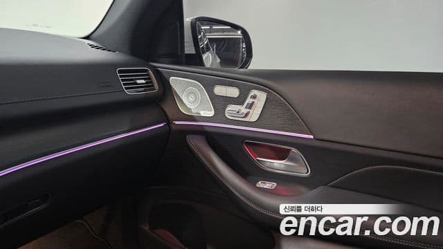 Mercedes-Benz GLE-Class 2023 — ფოტო 12/20