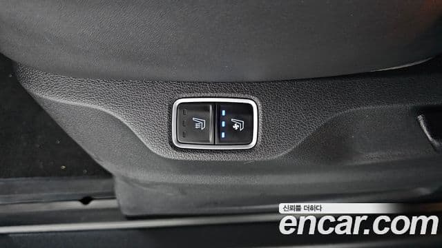 Hyundai Staria 2022 — Şəkil 17/20
