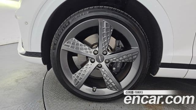Genesis GV70 2022 — Şəkil 5/20