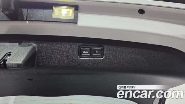 Genesis GV70 2022 — Şəkil 16/20