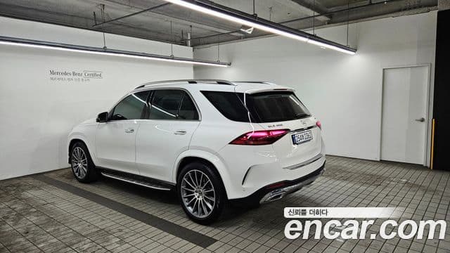 Mercedes-Benz GLE-Class 2025 — ფოტო 1/20