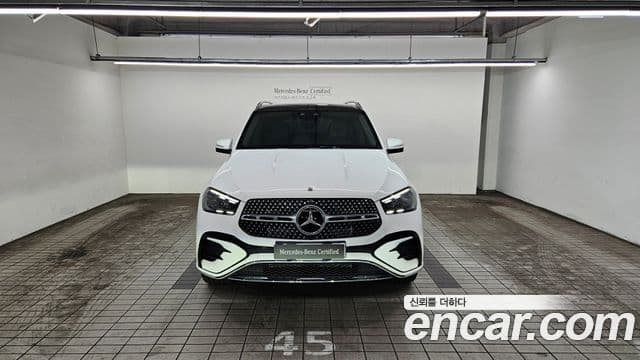 Mercedes-Benz GLE-Class 2025 — ფოტო 2/20