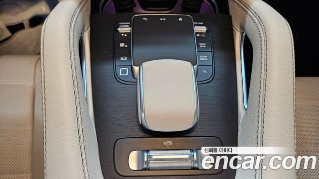 Mercedes-Benz GLE-Class 2025 — ფოტო 7/20