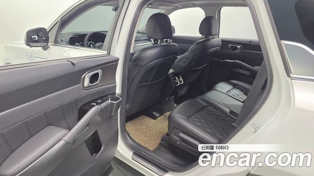 Kia Sorento 2021 — ფოტო 12/20