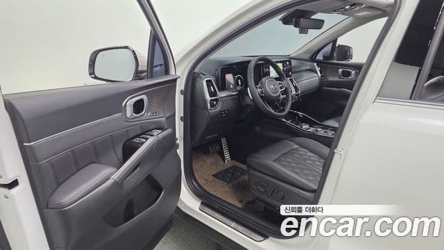 Kia Sorento 2021 — ფოტო 19/20