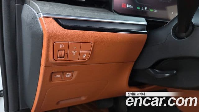 Kia K5 2024 — ფოტო 17/20