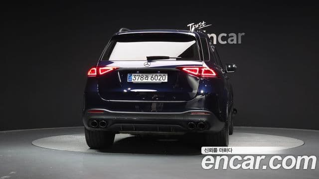 Mercedes-Benz GLE-Class 2022 — Photo 31/34