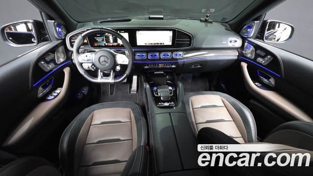 Mercedes-Benz GLE-Class 2022 — Photo 3/34