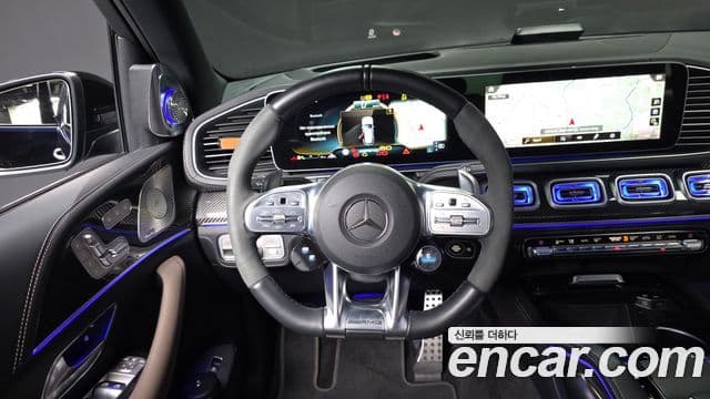 Mercedes-Benz GLE-Class 2022 — Photo 4/34