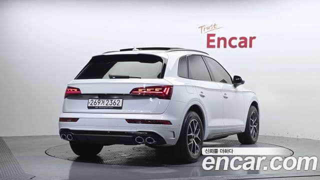 Audi Q5 2021 — Şəkil 2/20