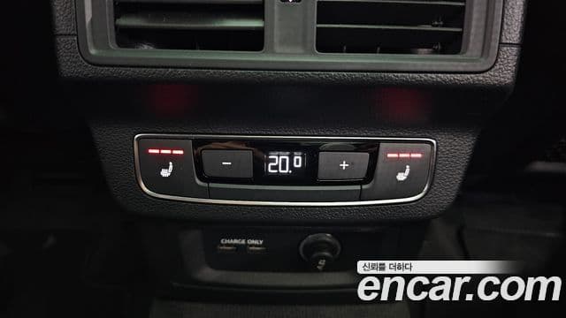 Audi Q5 2021 — Şəkil 19/20