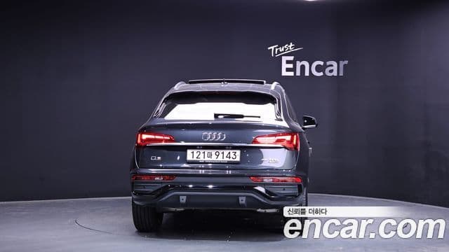 Audi Q5 2023 — ფოტო 4/20