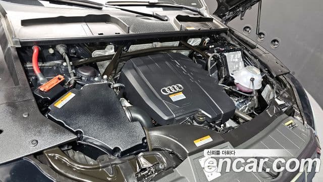 Audi Q5 2023 — ფოტო 6/20